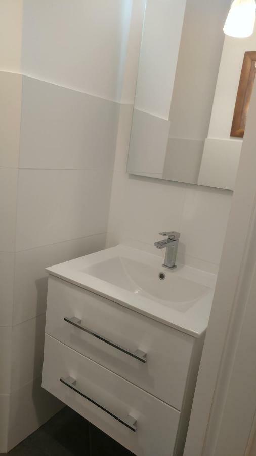 Apartament Wybickiego Apartment Poznań Exterior foto
